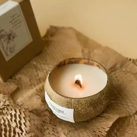 Bougie parfumée en coquille de - Home Fragrance Accessories avis et prix